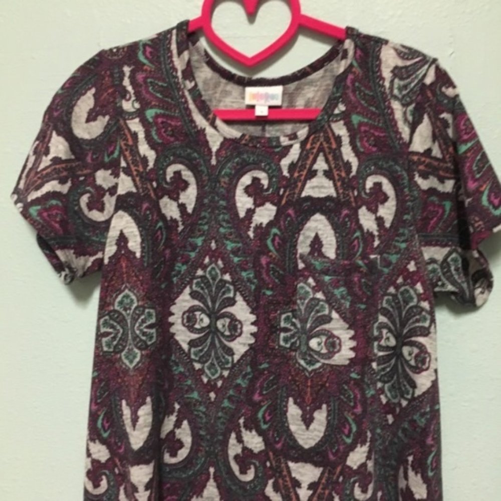 EUC Damask Carly